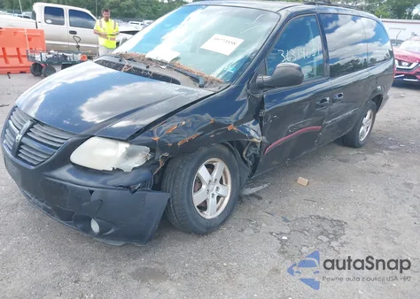 2007 Dodge Grand Caravan Sxt from USA, damaged, VIN 2D4GP44LX7R117254